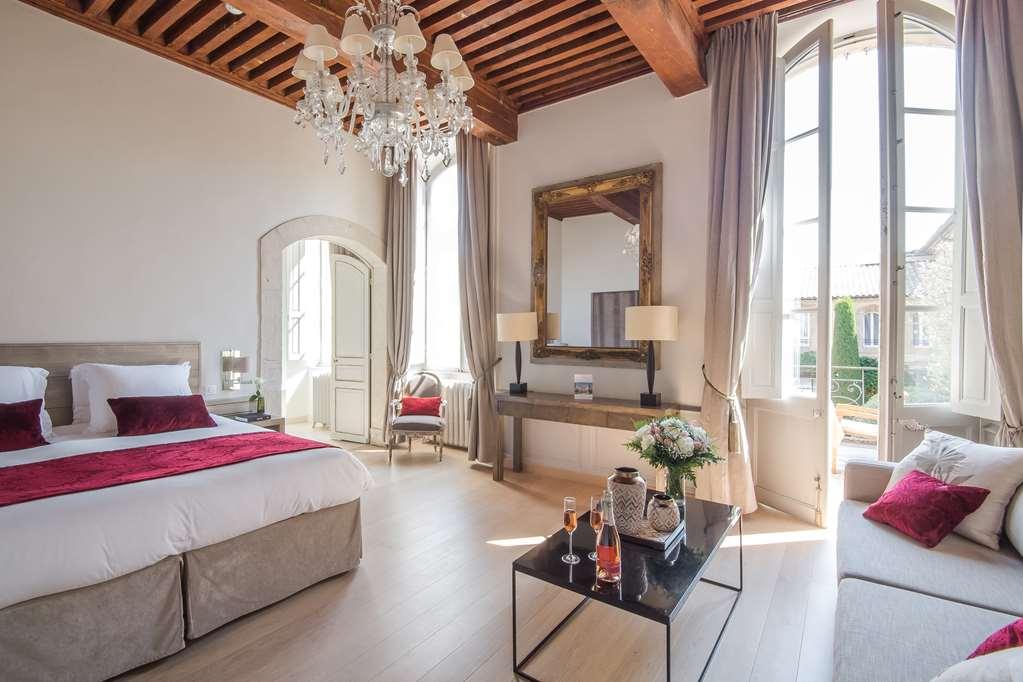 Chateau De Massillan Uchaux Bilik gambar